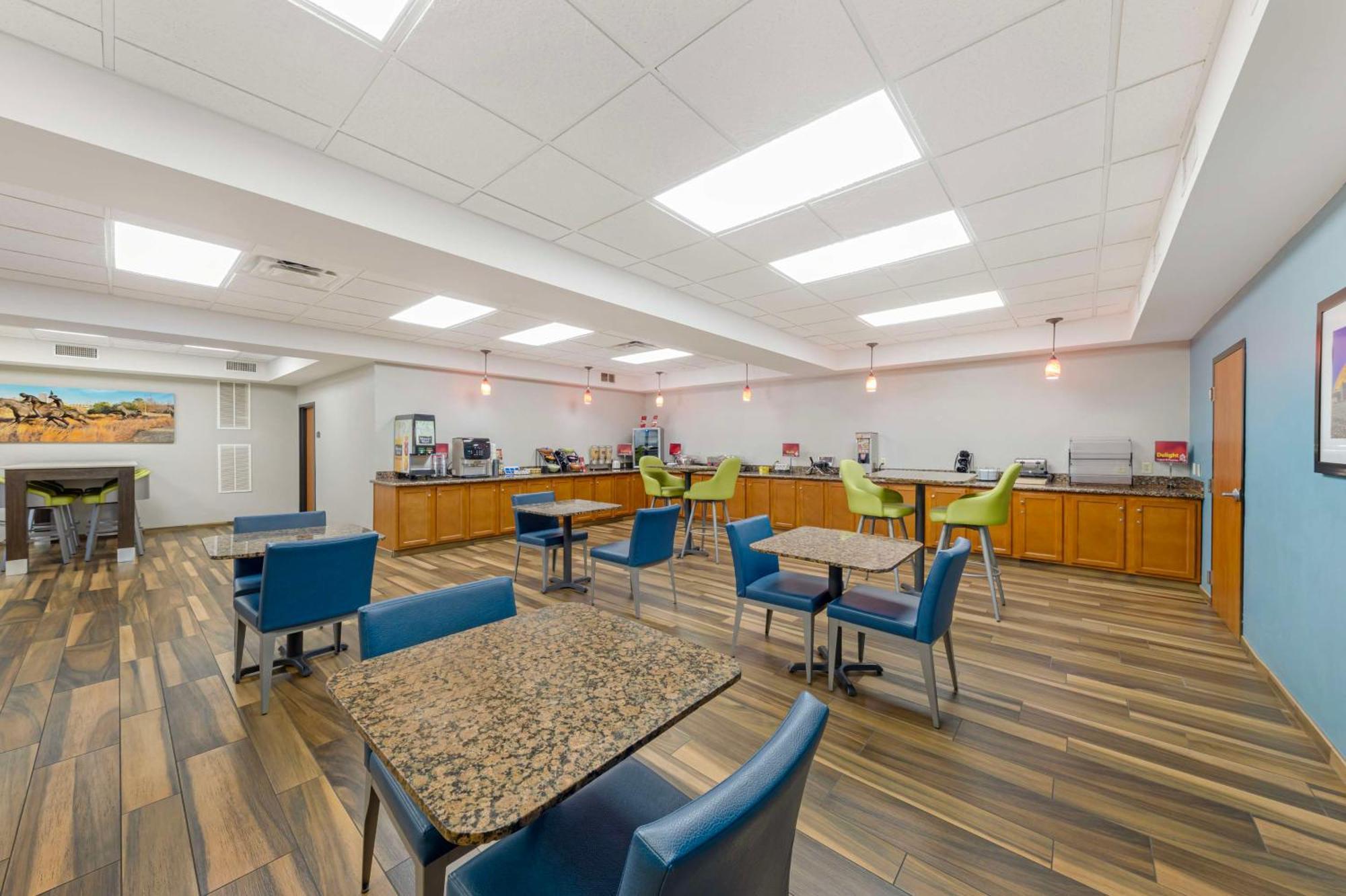 Best Western Plus Midwest City Inn & Suites Dış mekan fotoğraf