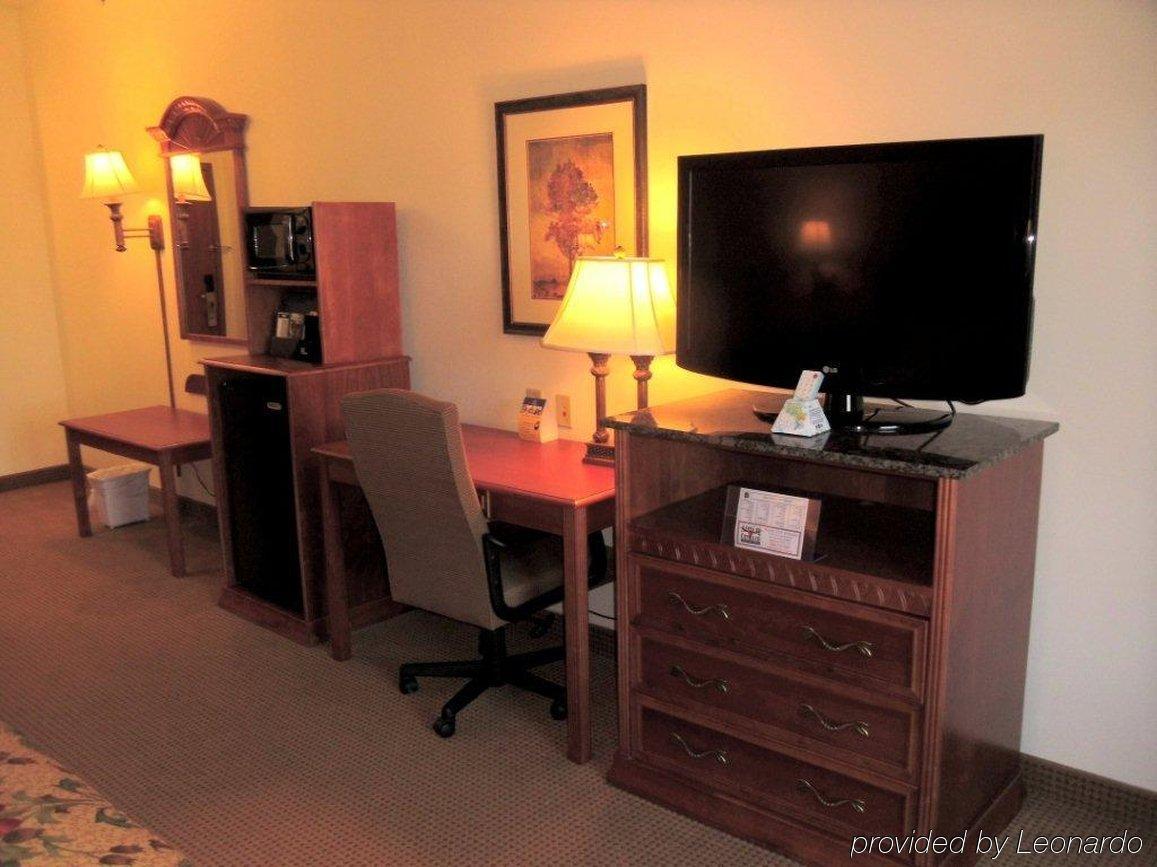 Best Western Plus Midwest City Inn & Suites Dış mekan fotoğraf