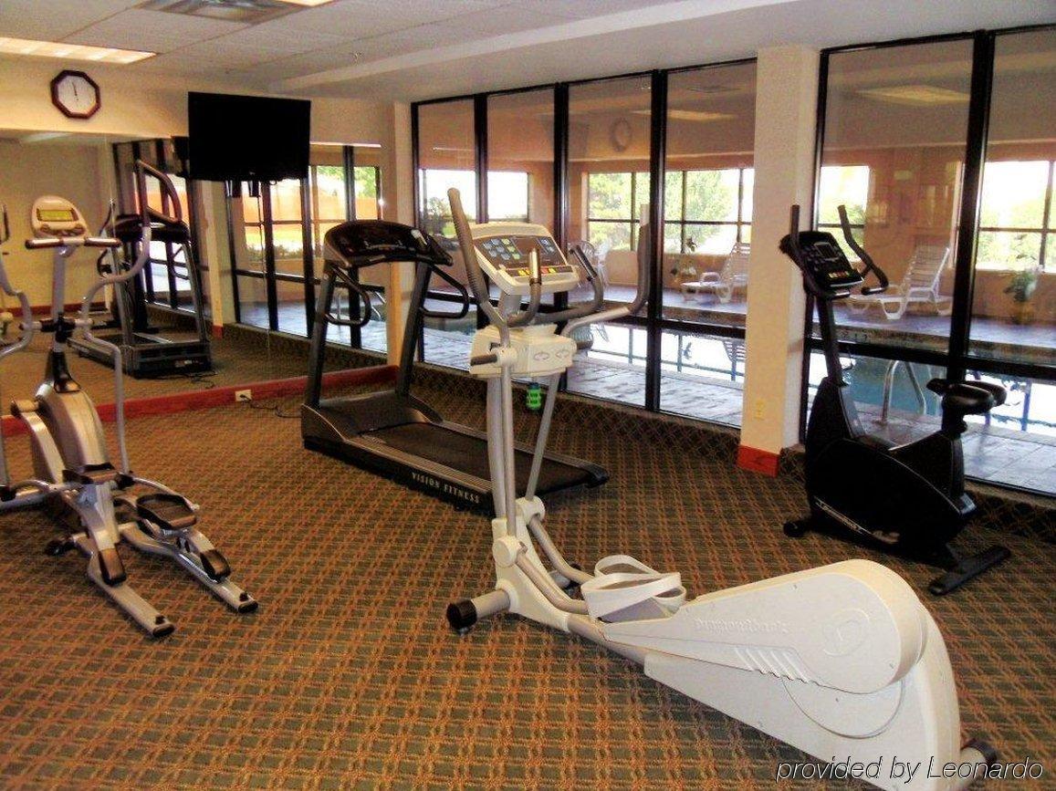 Best Western Plus Midwest City Inn & Suites Konforlar fotoğraf