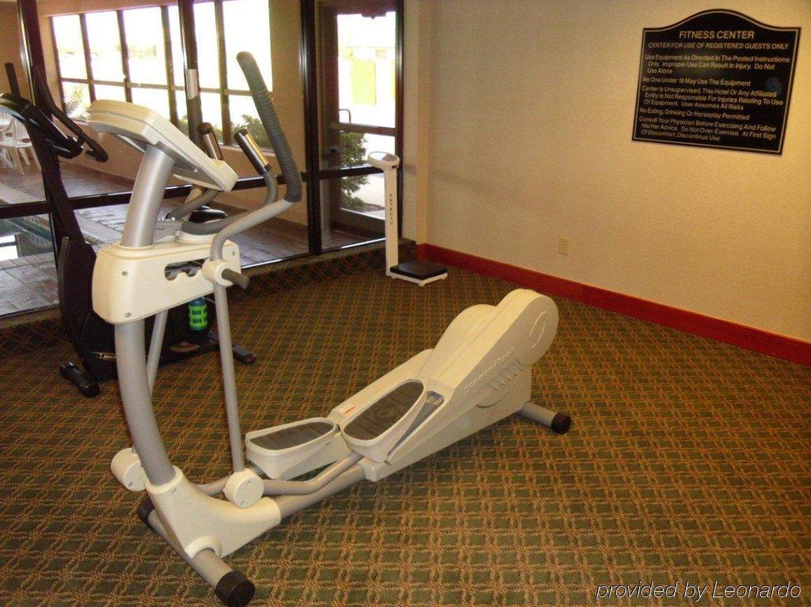 Best Western Plus Midwest City Inn & Suites Konforlar fotoğraf